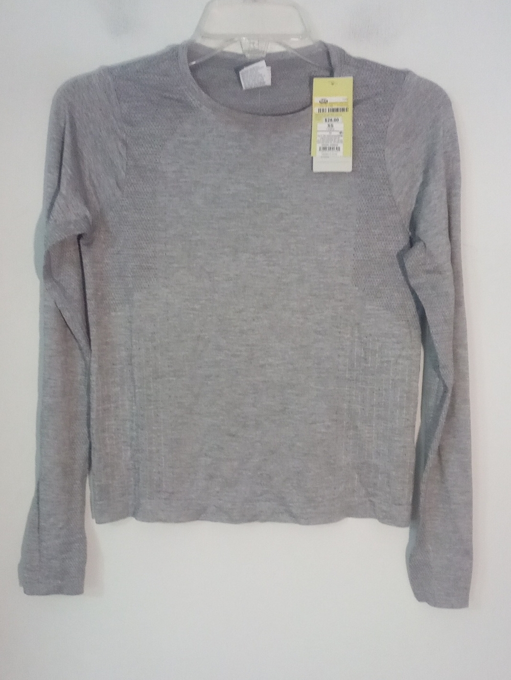 * All In Motion Lightweight Crewneck Top  Tee XS NWT $25 Gray Lightweight